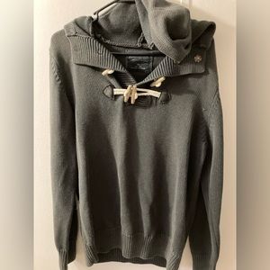 Men’s hooded sweater